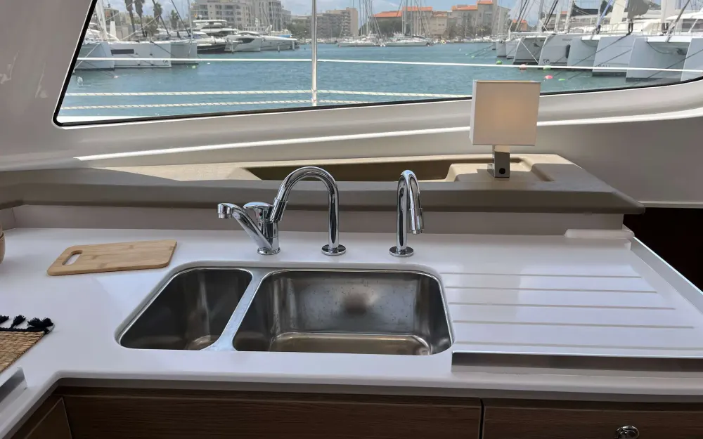 slider 15 Bali Catamarans Catspace