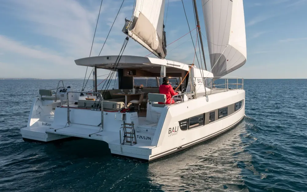 slider 4 Bali Catamarans Catsmart