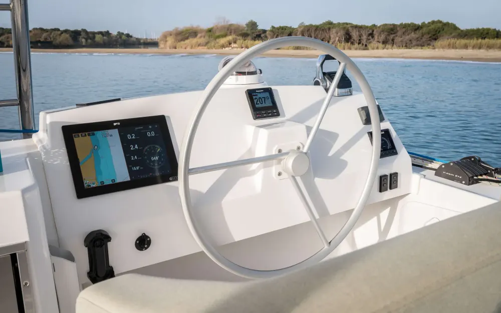 slider 10 Bali Catamarans Bali 5.4