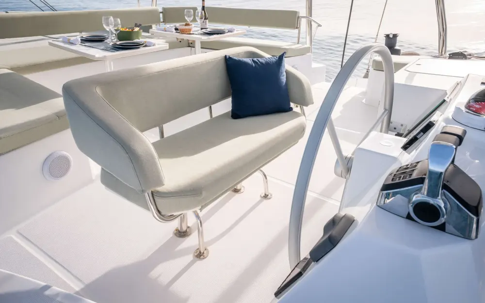 slider 12 Bali Catamarans Bali 5.4