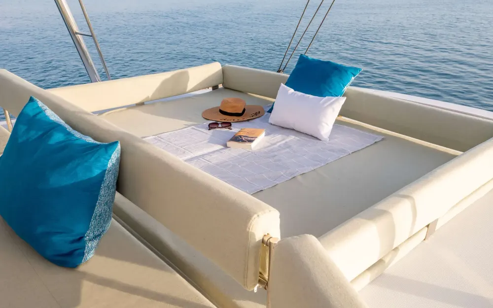 slider 13 Bali Catamarans Bali 5.4