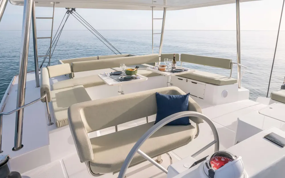slider 14 Bali Catamarans Bali 5.4