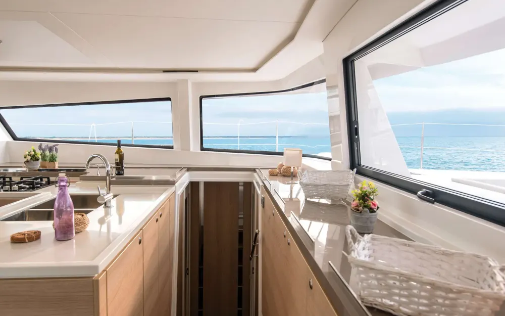 slider 7 Bali Catamarans Bali 5.4