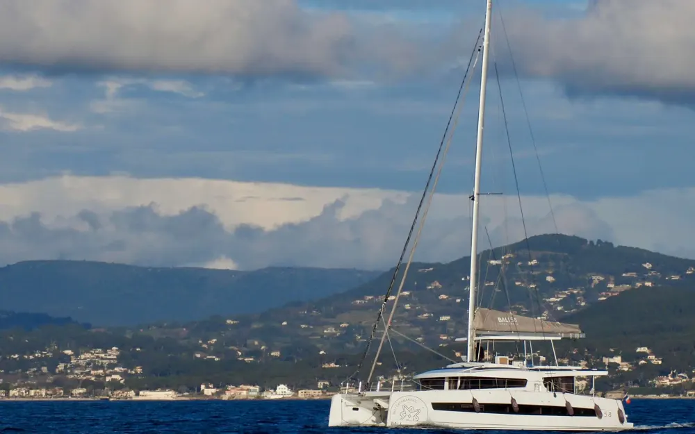slider 1 Bali Catamarans Bali 5.8