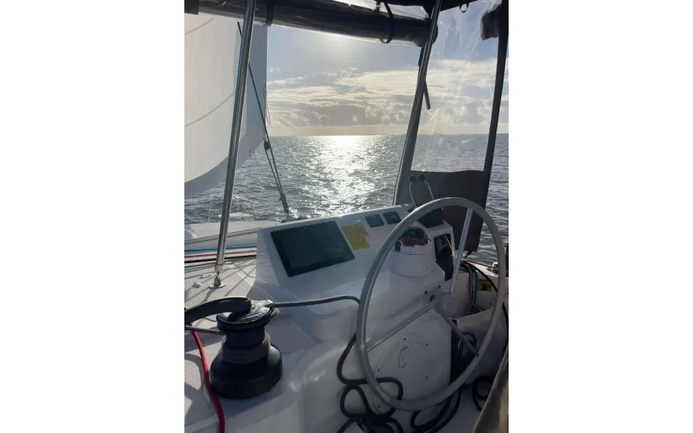 slider 24 Bali Catamarans Catspace