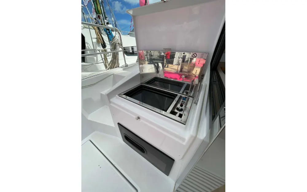 slider 26 Bali Catamarans Bali 4.4