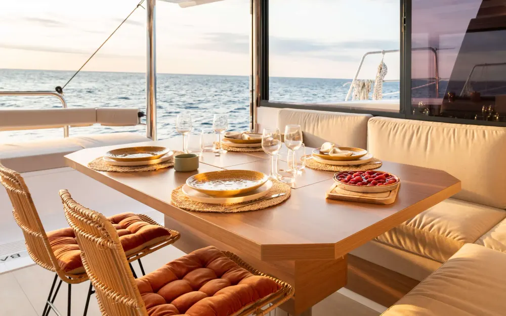 slider 7 Bali Catamarans Bali 4.4