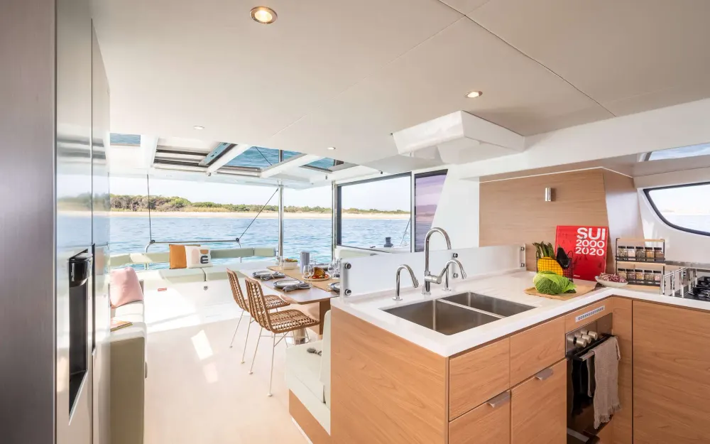 slider 7 Bali Catamarans Bali 4.6