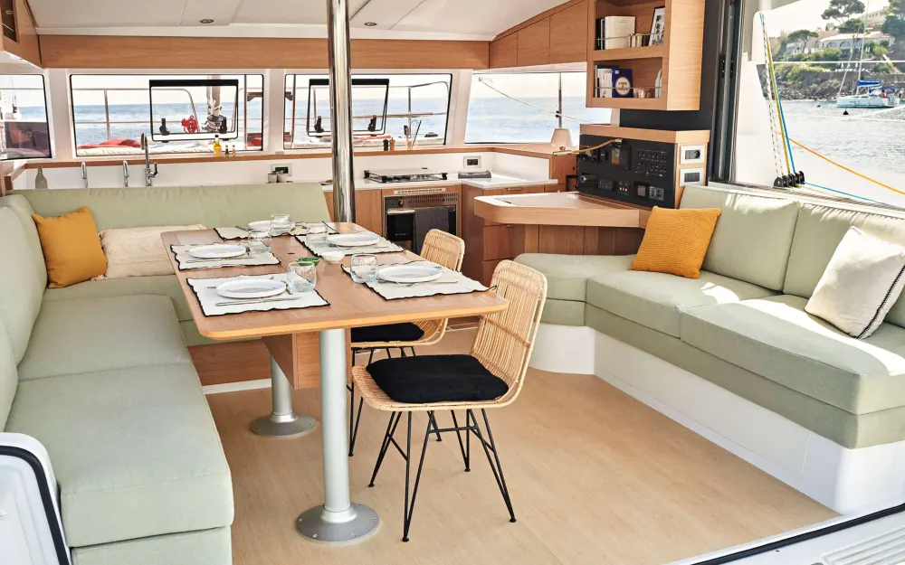 slider 5 Bali Catamarans Catsmart