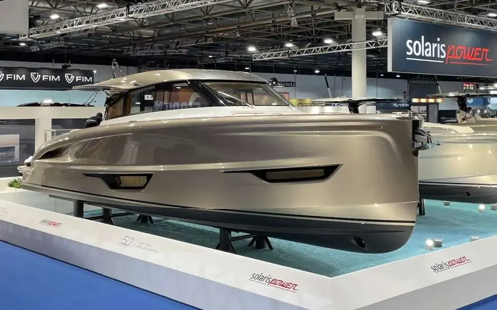 slider 1 Solaris Power  52 Coupé