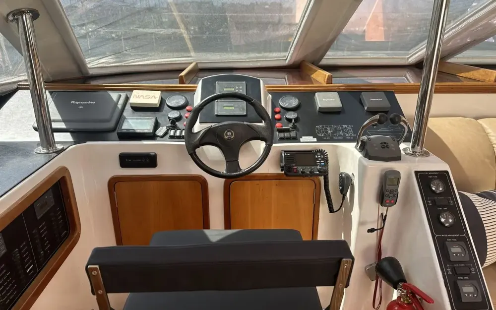 slider 4 Charter Cats Prowler 48