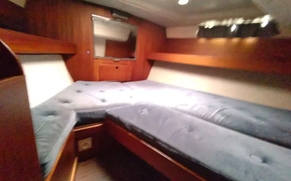 slider 5 Storebro Royal Cruiser 33