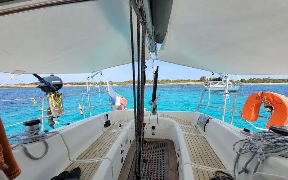 slider 3 Beneteau First 35