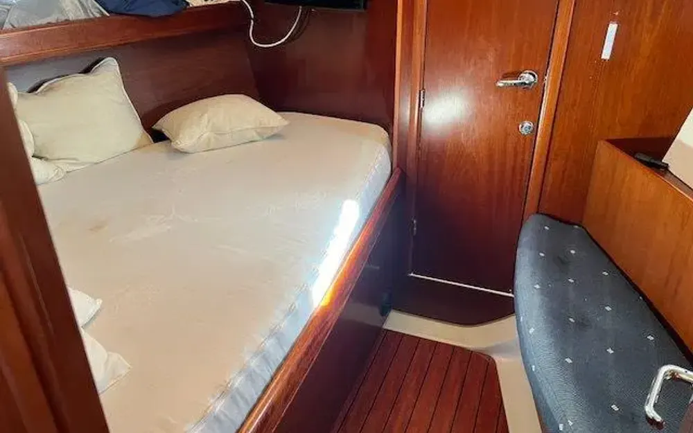 slider 22 Beneteau Oceanis 393 Clipper