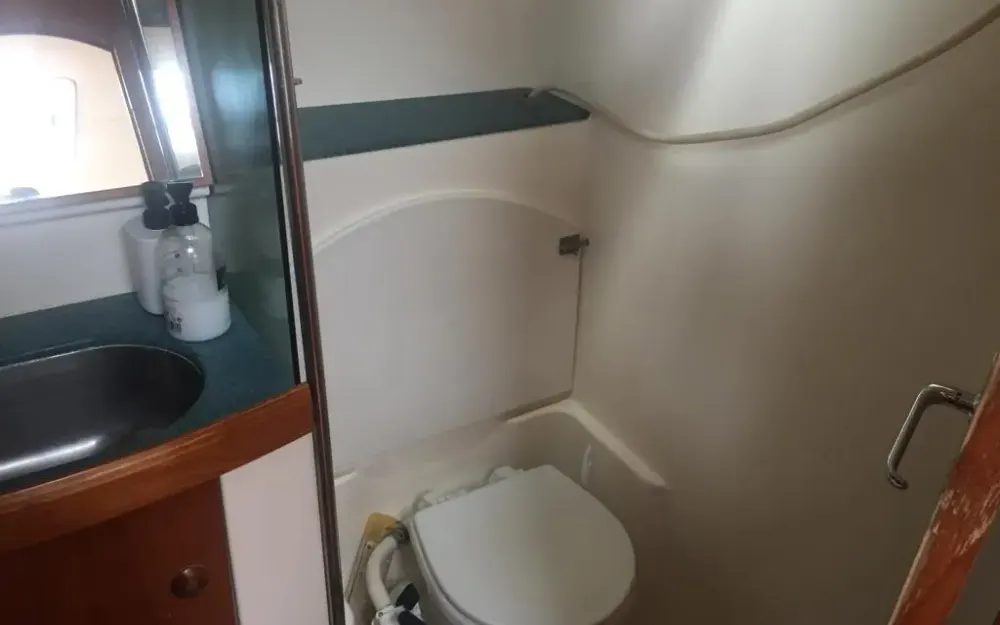 slider 23 Jeanneau Sun Odyssey 43