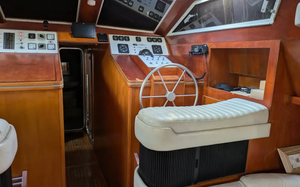 slider 7 Ferretti Altura 53