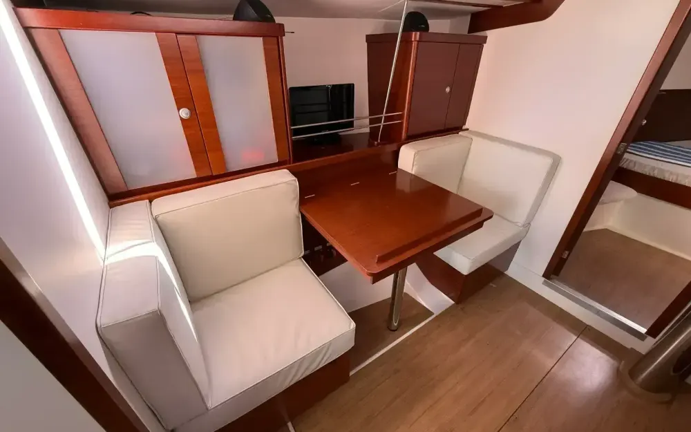 slider 24 Hanse  400 E
