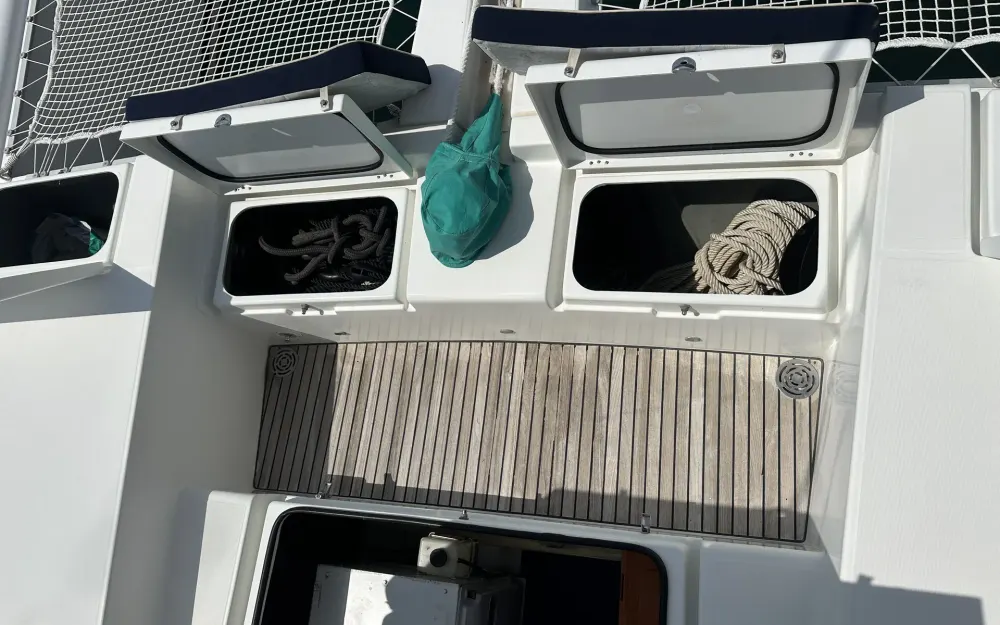 slider 46 Lagoon  500