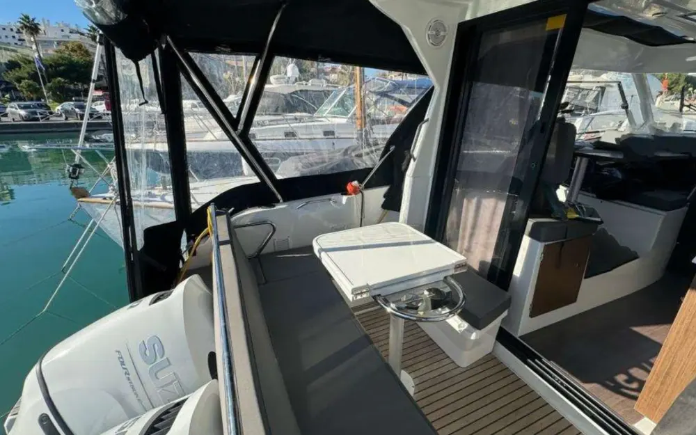slider 17 Beneteau Antares 9 OB