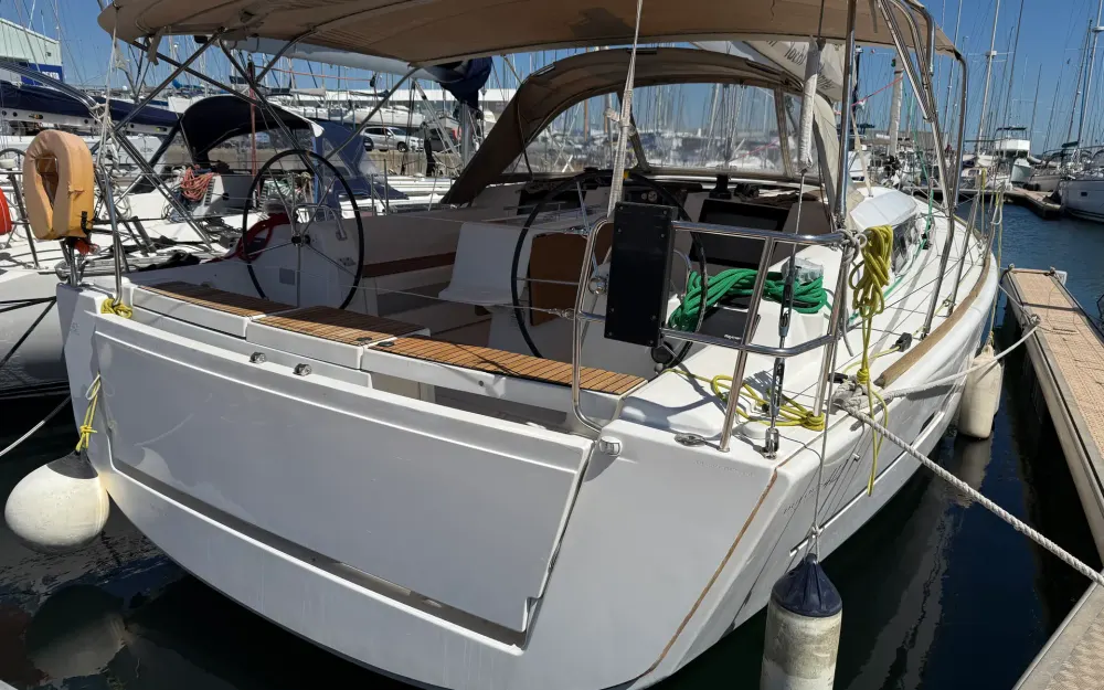 slider 0 Dufour  412 Grand Large
