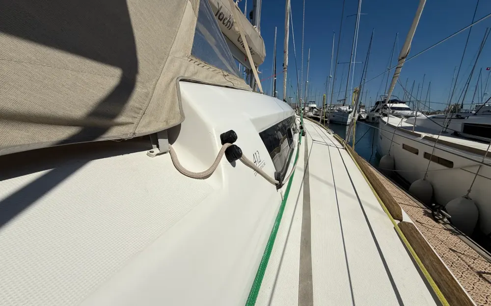 slider 30 Dufour  412 Grand Large