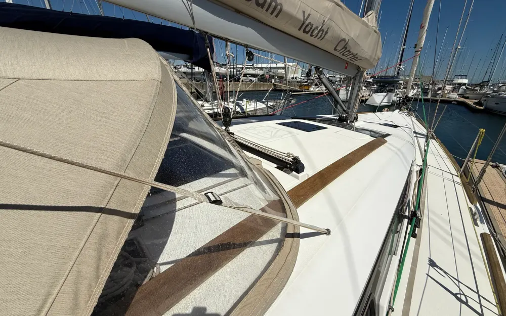slider 31 Dufour  412 Grand Large