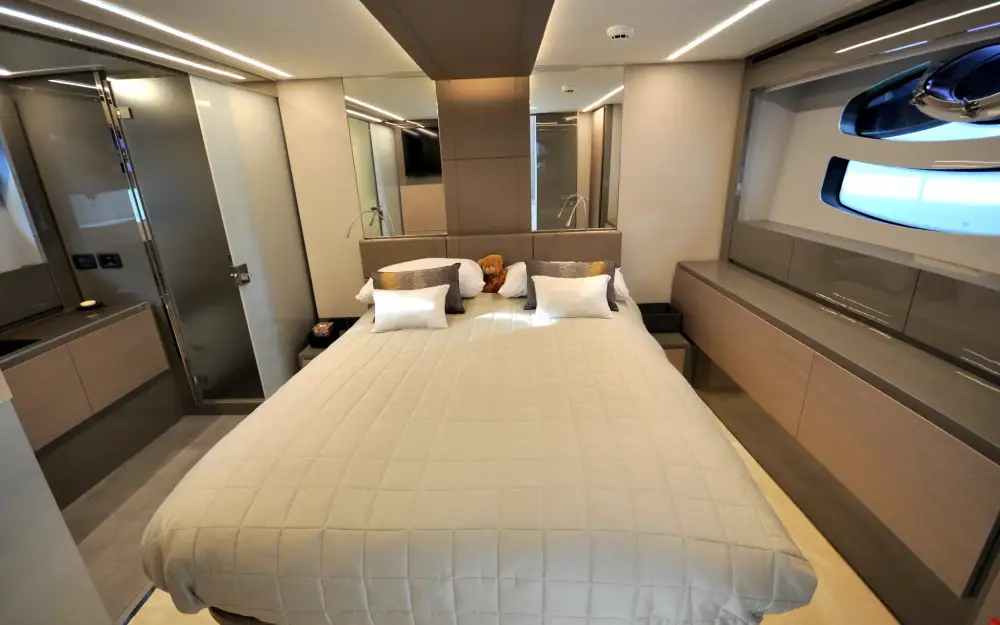 slider 15 Pershing  62