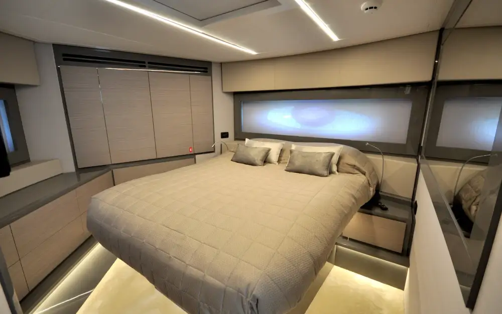 slider 18 Pershing  62