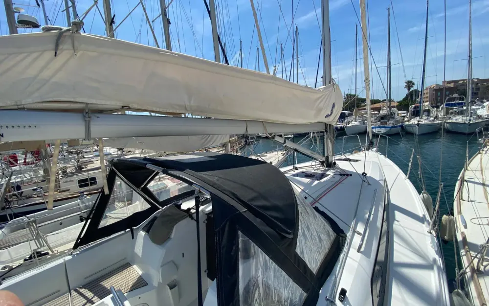 slider 12 Beneteau Oceanis 34.1
