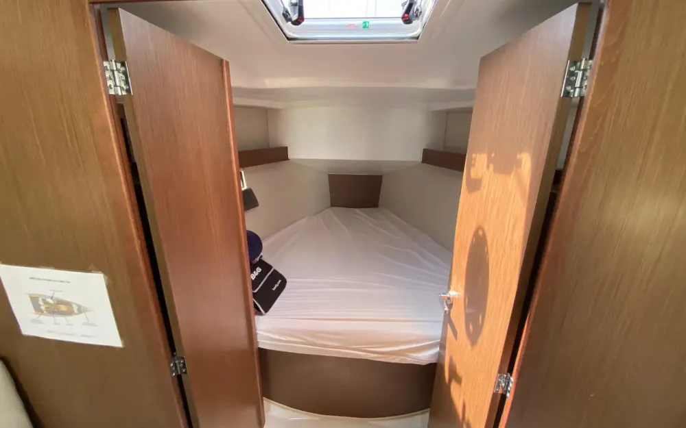 slider 17 Beneteau Oceanis 34.1