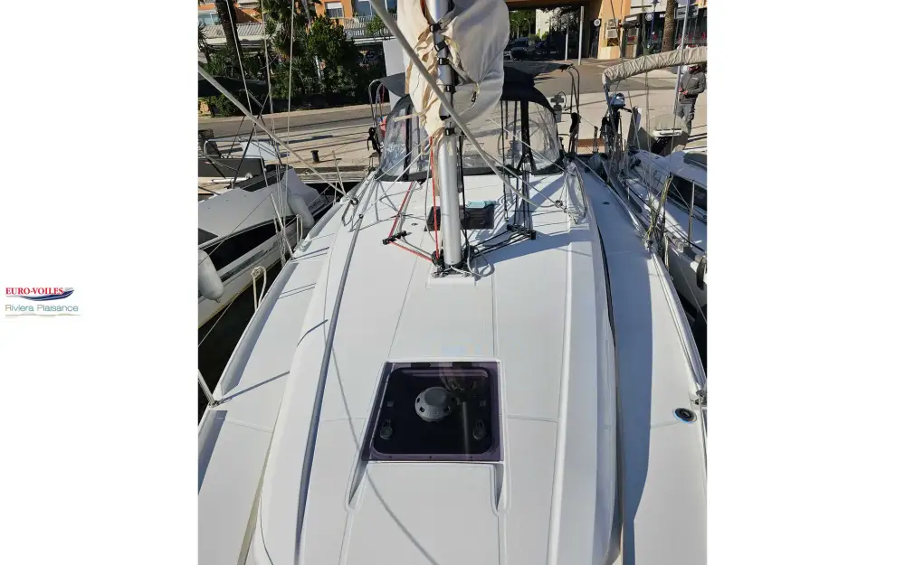 slider 4 Beneteau Oceanis 34.1
