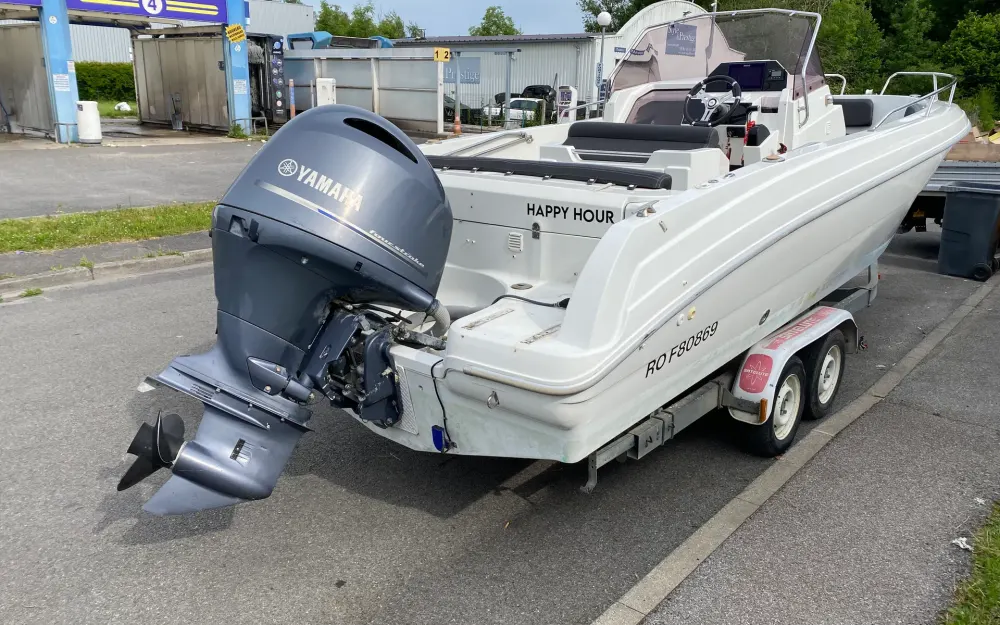 slider 1 Pacific Craft  670 Open