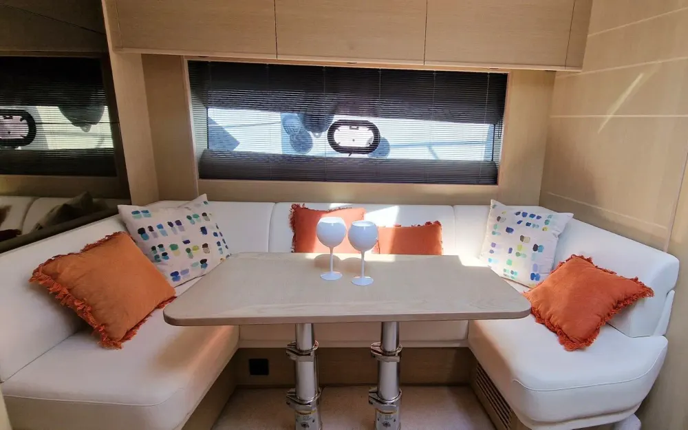 slider 24 Princess  V50