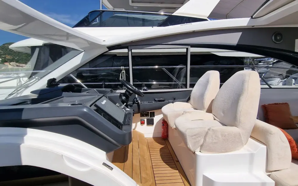 slider 16 Princess  V50