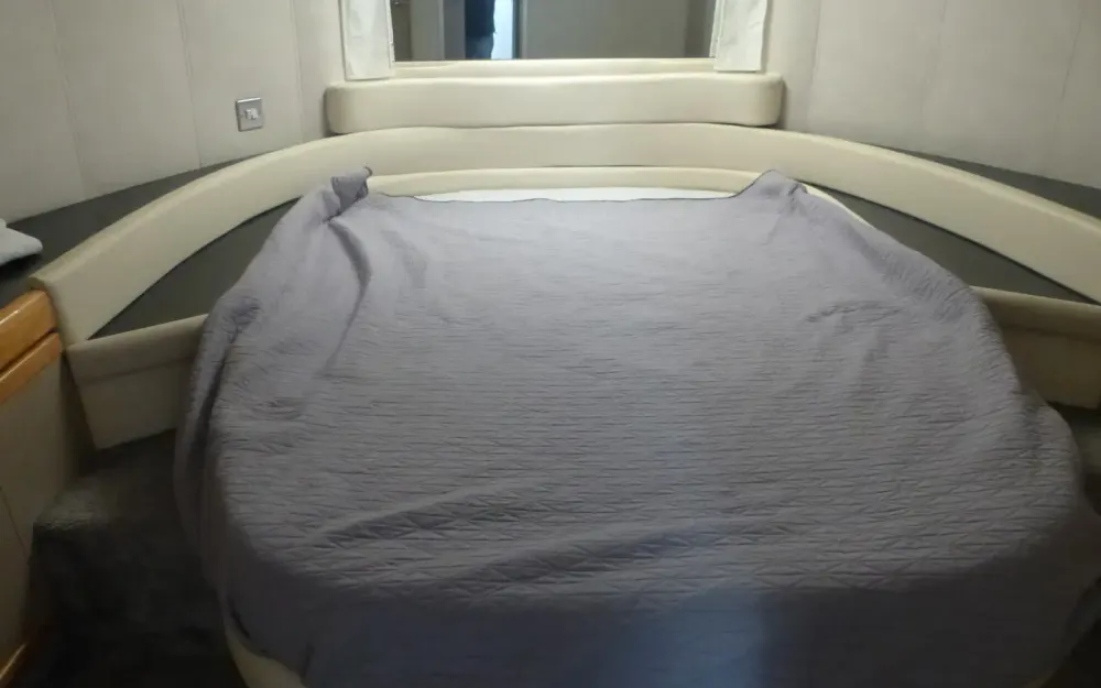 slider 6 Sealine Statesman 450