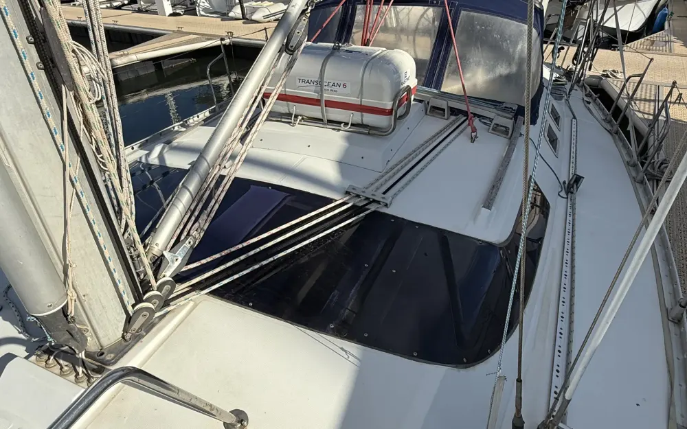 slider 4 Beneteau Oceanis 390
