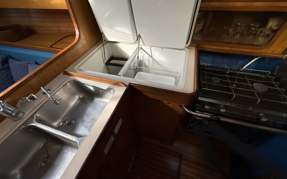 slider 12 Beneteau Oceanis 390