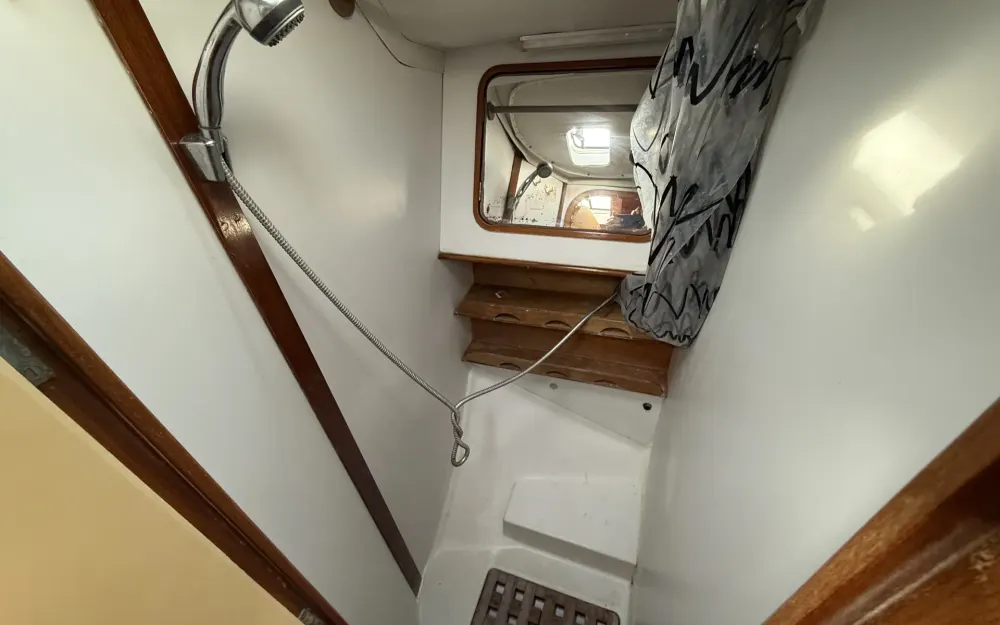 slider 17 Beneteau Oceanis 390