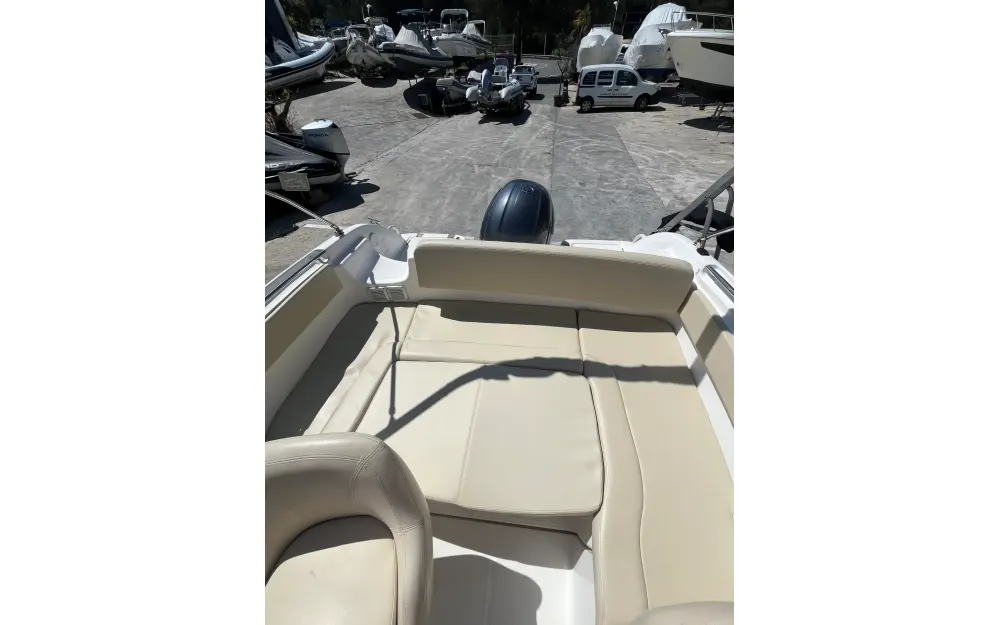 slider 28 Jeanneau Leader 625