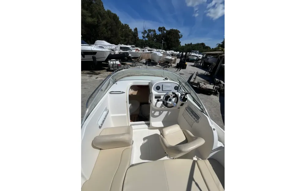 slider 30 Jeanneau Leader 625