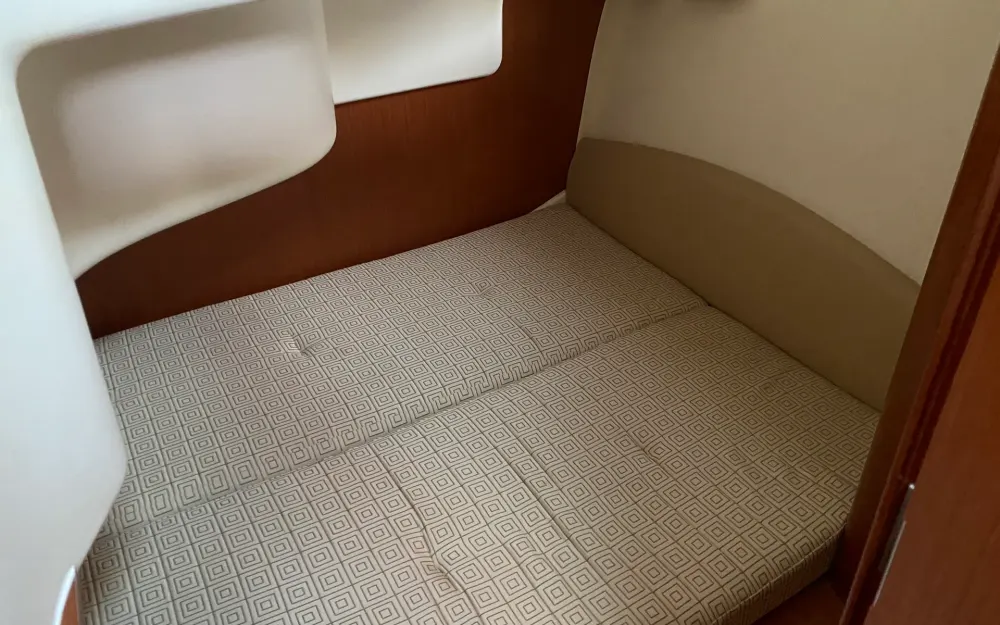 slider 8 Jeanneau Prestige 32 Fly