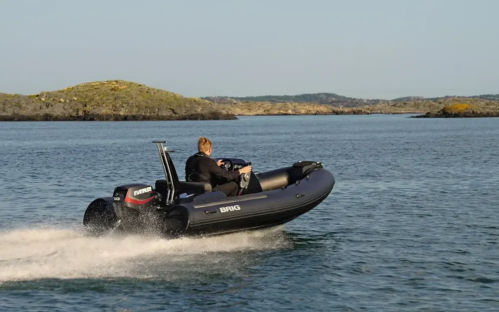 slider 13 Brig Eagle 4
