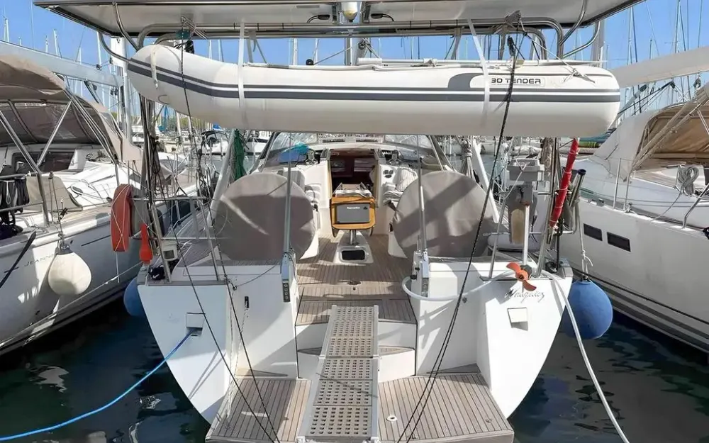slider 1 Wauquiez Pilot Saloon 47
