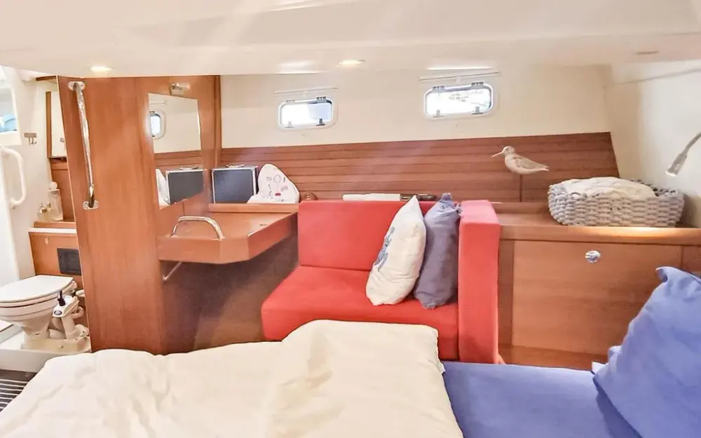 slider 24 Wauquiez Pilot Saloon 47