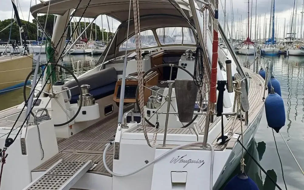 slider 6 Wauquiez Pilot Saloon 47