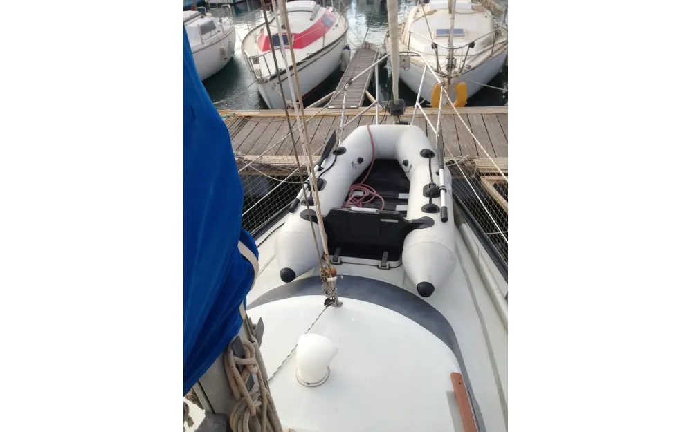 slider 2 Dufour  3800