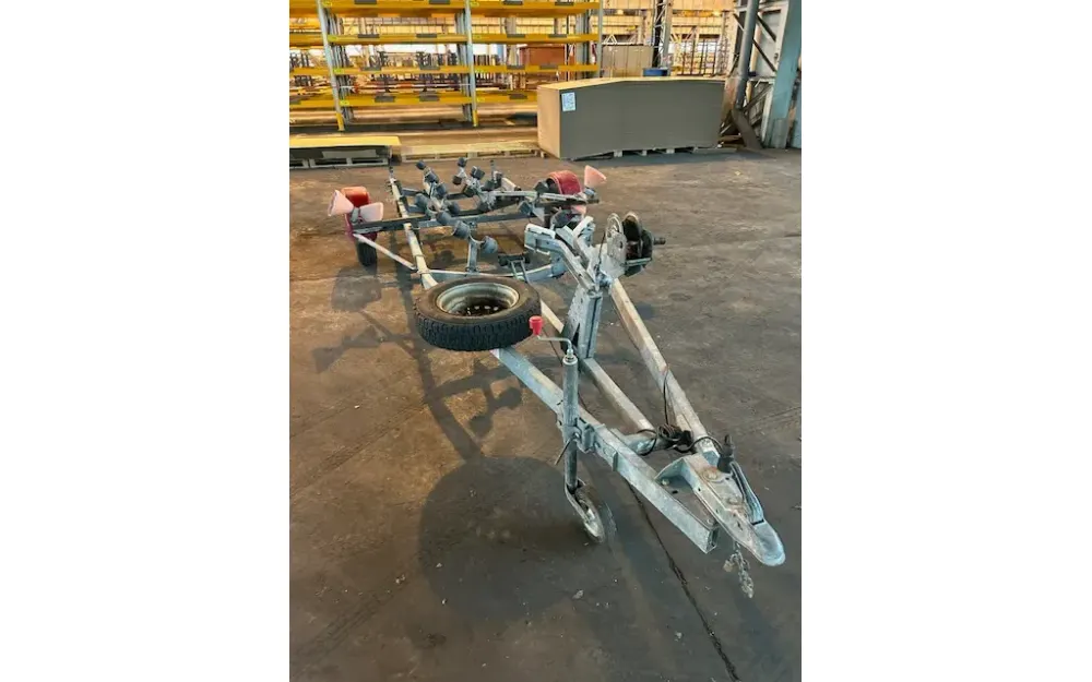 slider 1 Remorque Satellite 