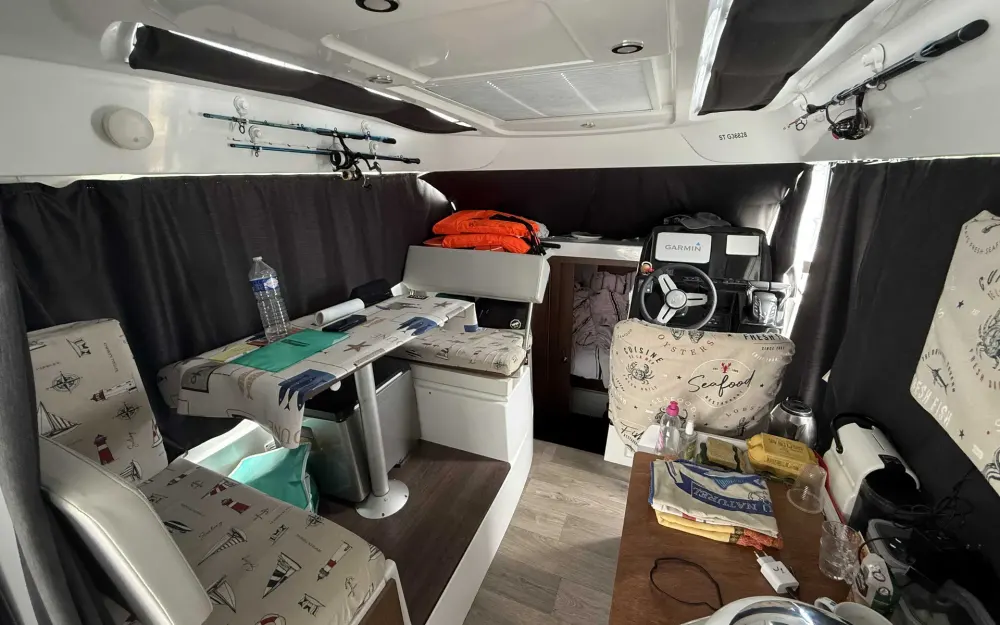 slider 9 Beneteau Antares 9 OB