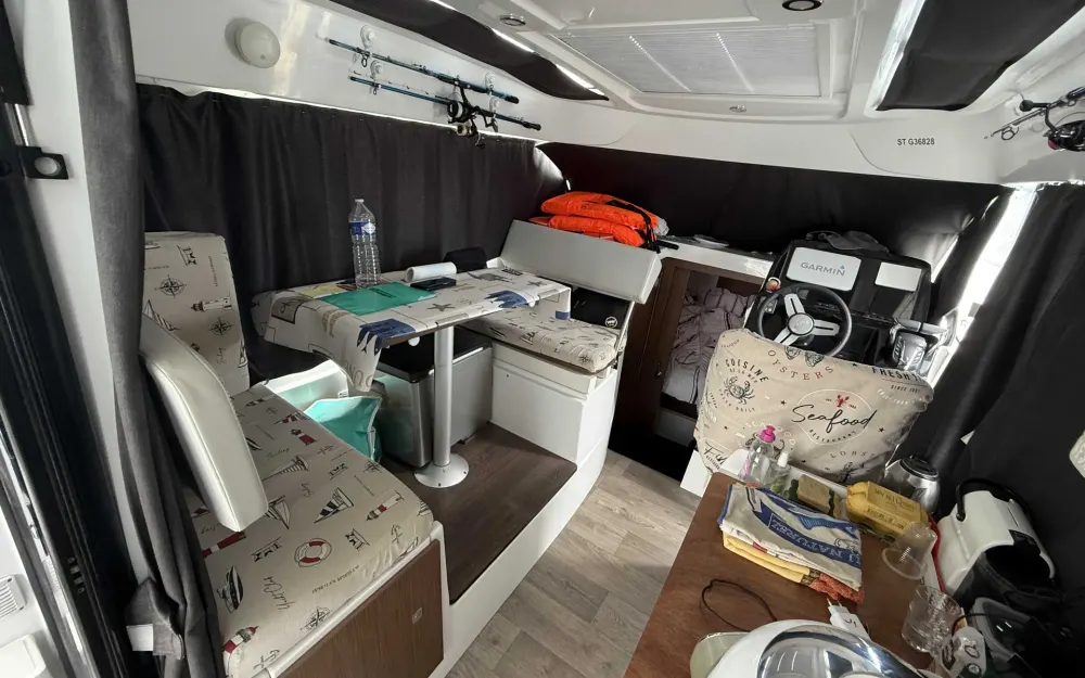 slider 12 Beneteau Antares 9 OB