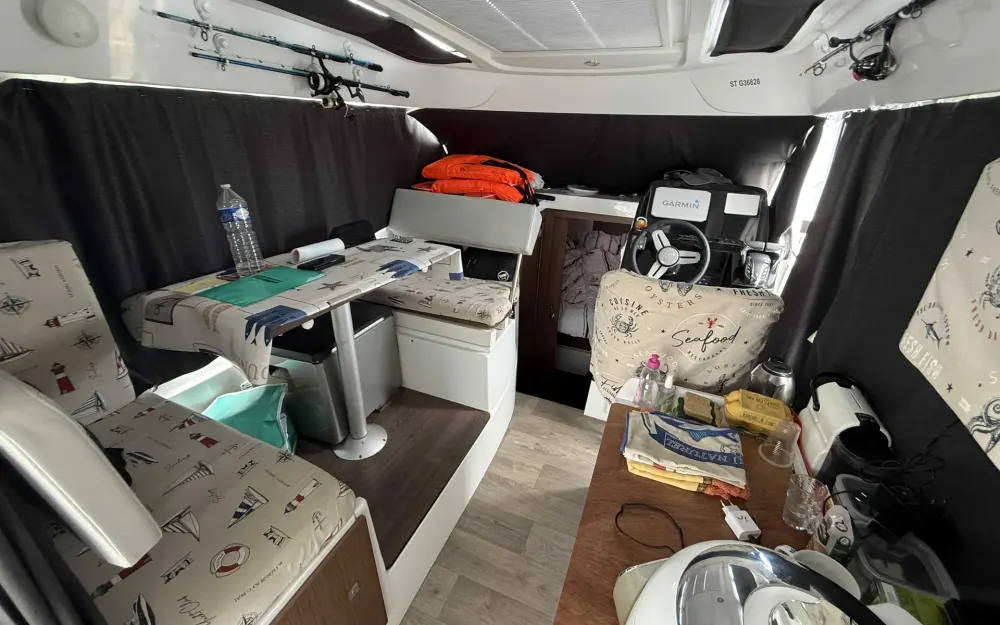 slider 13 Beneteau Antares 9 OB
